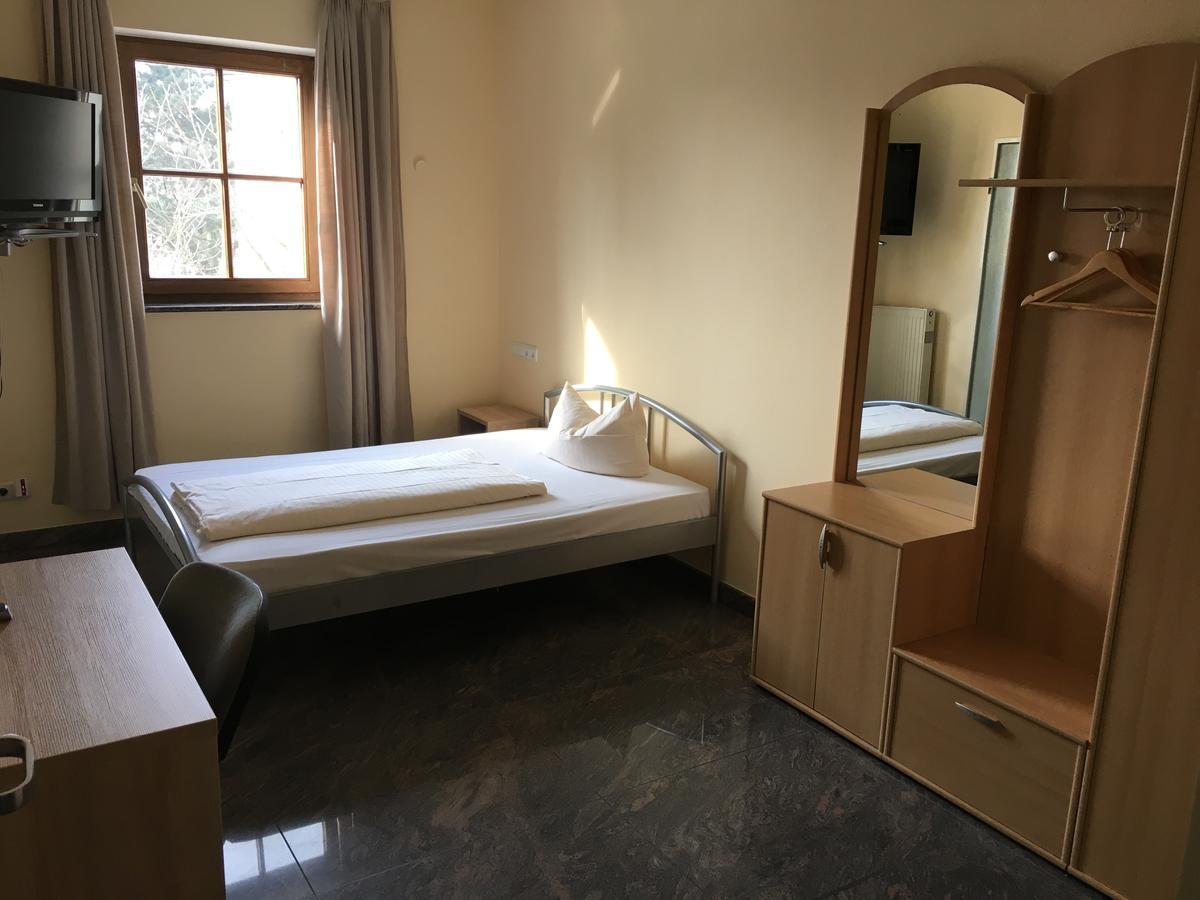 Hotel Hammerwirt Rosenheim Extérieur photo