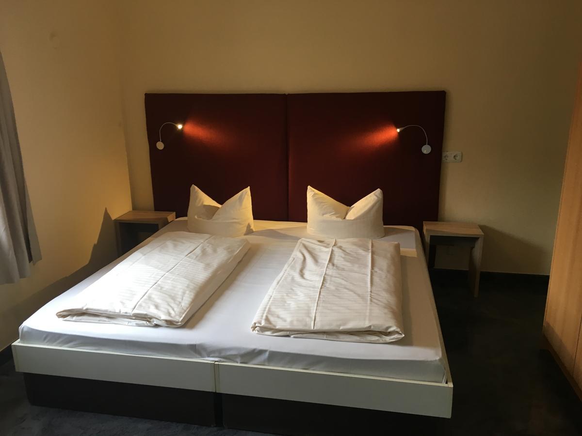 Hotel Hammerwirt Rosenheim Extérieur photo